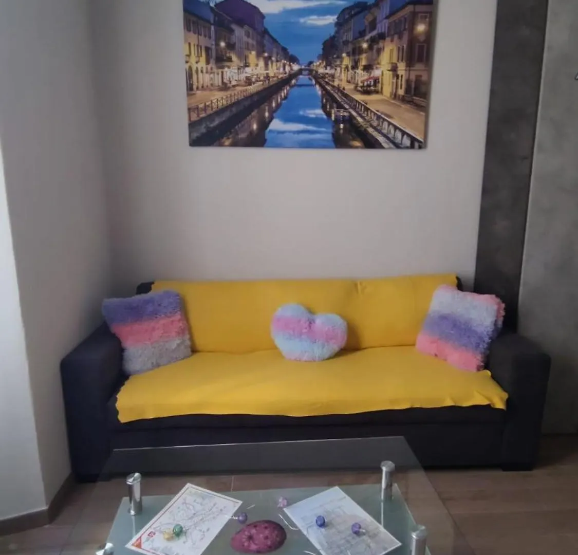 Nice Home Milano Tortona 0*, Mediolan